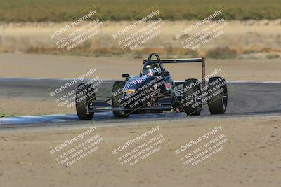 media/Oct-29-2022-CalClub SCCA (Sat) [[e05833b2e9]]/Race Group 2/Race (Outside Grapevine)/